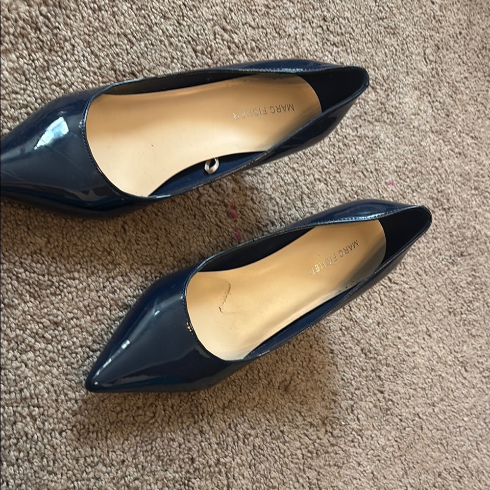 Marc Fisher Blue Heels Sleek Pointed-Toe Design